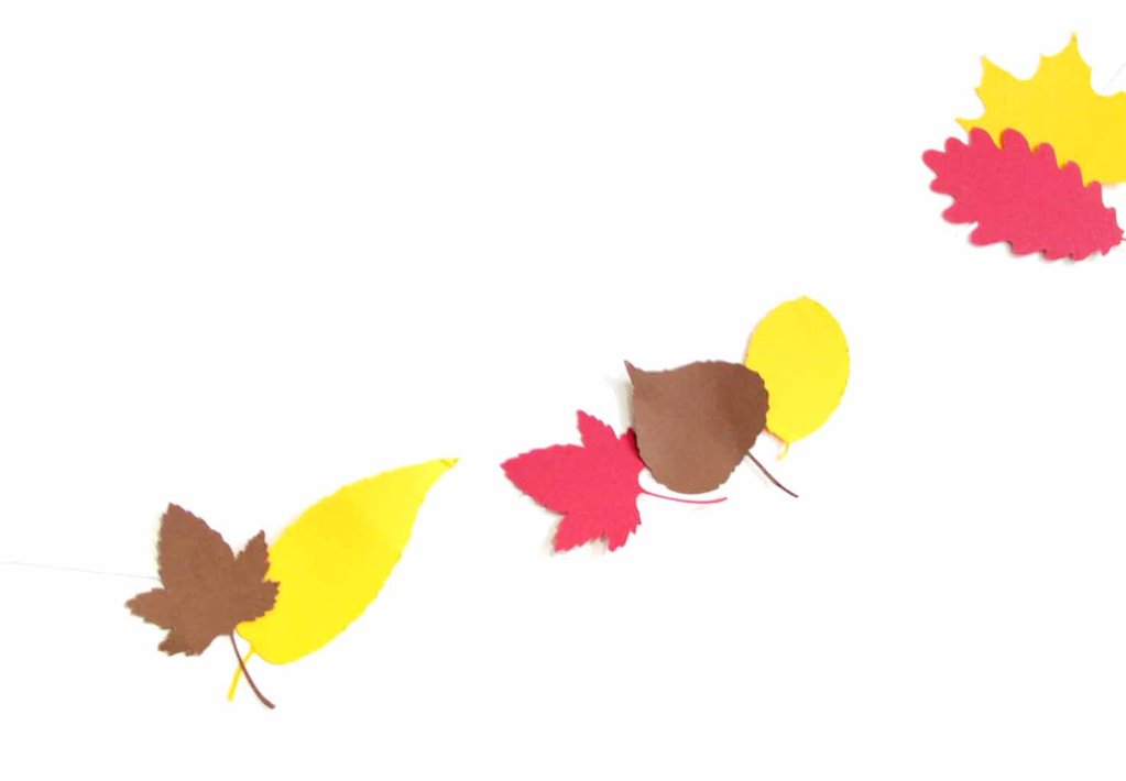 London Craft Club printable free downloadable Autumn Leaf Garland by Utensils0
