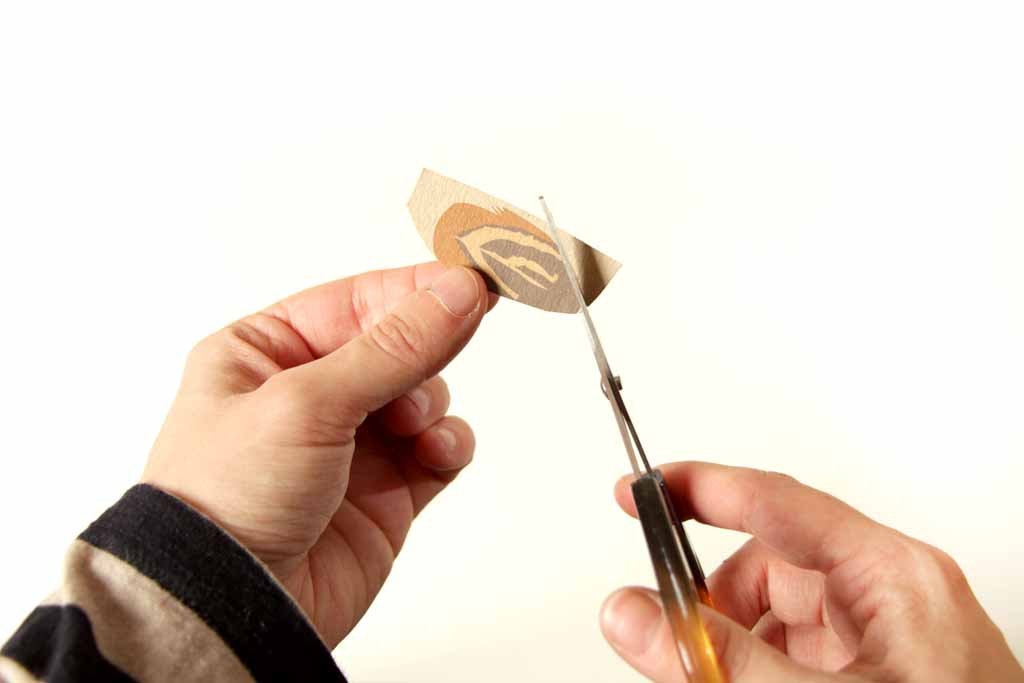 Free download - beautiful printable headpiece of pheasant feathers from Untensils0