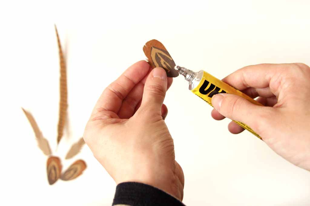 Free download - beautiful printable headpiece of pheasant feathers from Untensils0